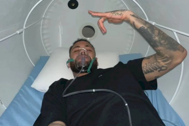 Neymar faz tratamento com oxigênio em câmara hiperbárica. Entenda