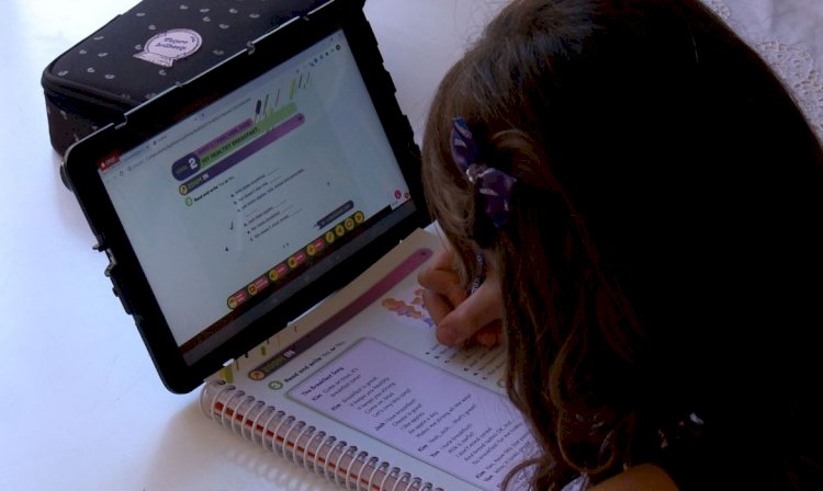 Pesquisa avalia acesso à internet por crianças e adolescentes