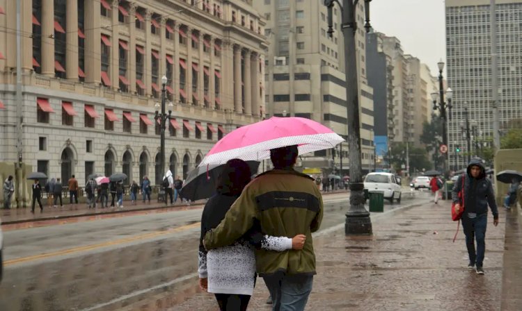 Capital paulista pode ter dia mais frio do ano nesta terça-feira