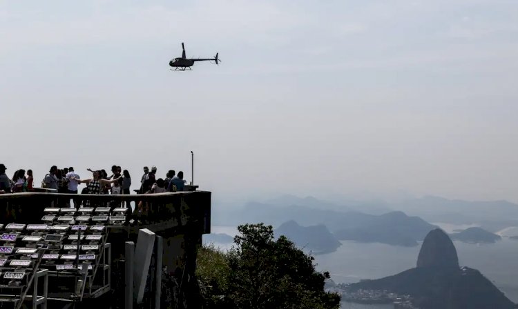 Voos panorâmicos de helicóptero no Rio seguirão novas regras