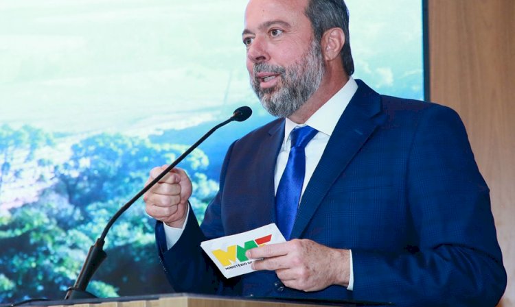 Governo estuda parceria com Bolívia para nova hidrelétrica binacional