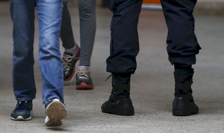 TCE suspende processos seletivos para escolas cívico-militares em SP