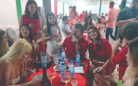 Multidão participa de festa natalina de universitários em Pedro Juan Caballero