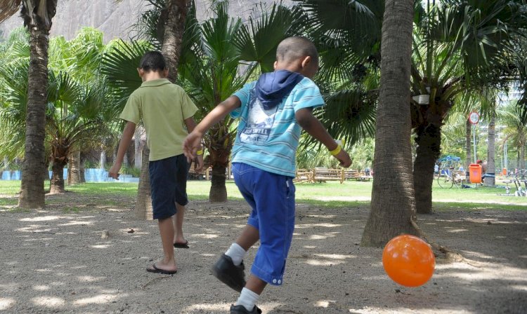 País tem 32 mil crianças e adolescentes afastados do convívio familiar