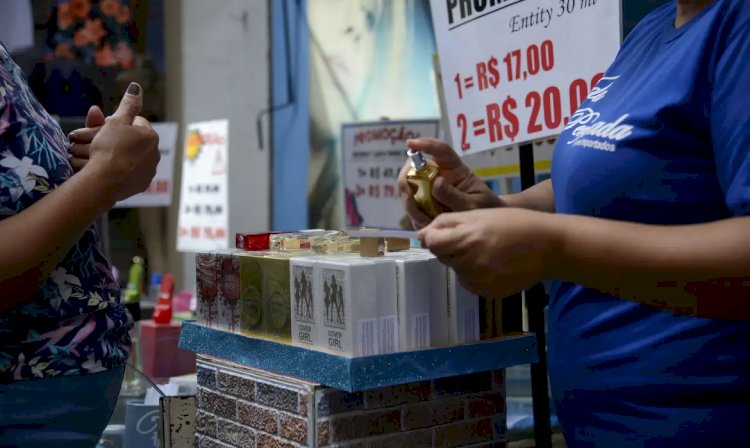 Cresce número de graduados trabalhando em postos de menos escolaridade