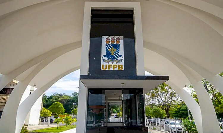 Educação Universidades federais pedem mais recursos para fechar contas