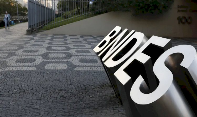 BNDES e banco dos EUA assinam acordo para investimentos no Brasil