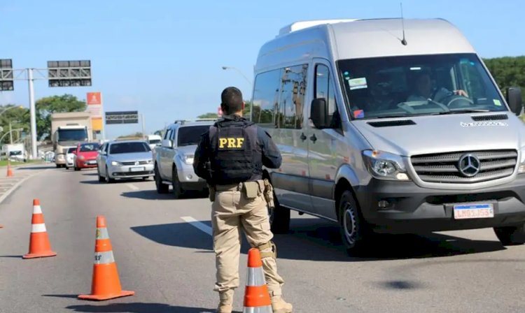 Campanha alerta sobre uso de álcool e drogas associado à direção